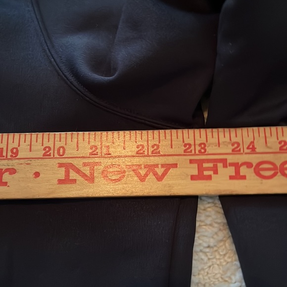 Under Armour back hooded sweatshirt - Picture 6 of 7